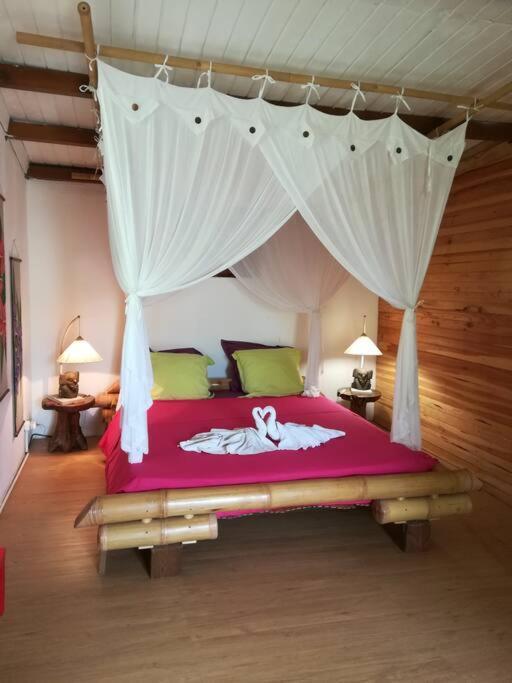 Bungalow Atypique Ti Bambou A 500M De La Plage Sainte-Anne  Eksteriør bilde